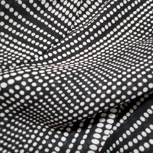 APOSTROPHE WOMAN•1-2X•Blk & wh blouse•pretty - Picture 4 of 12